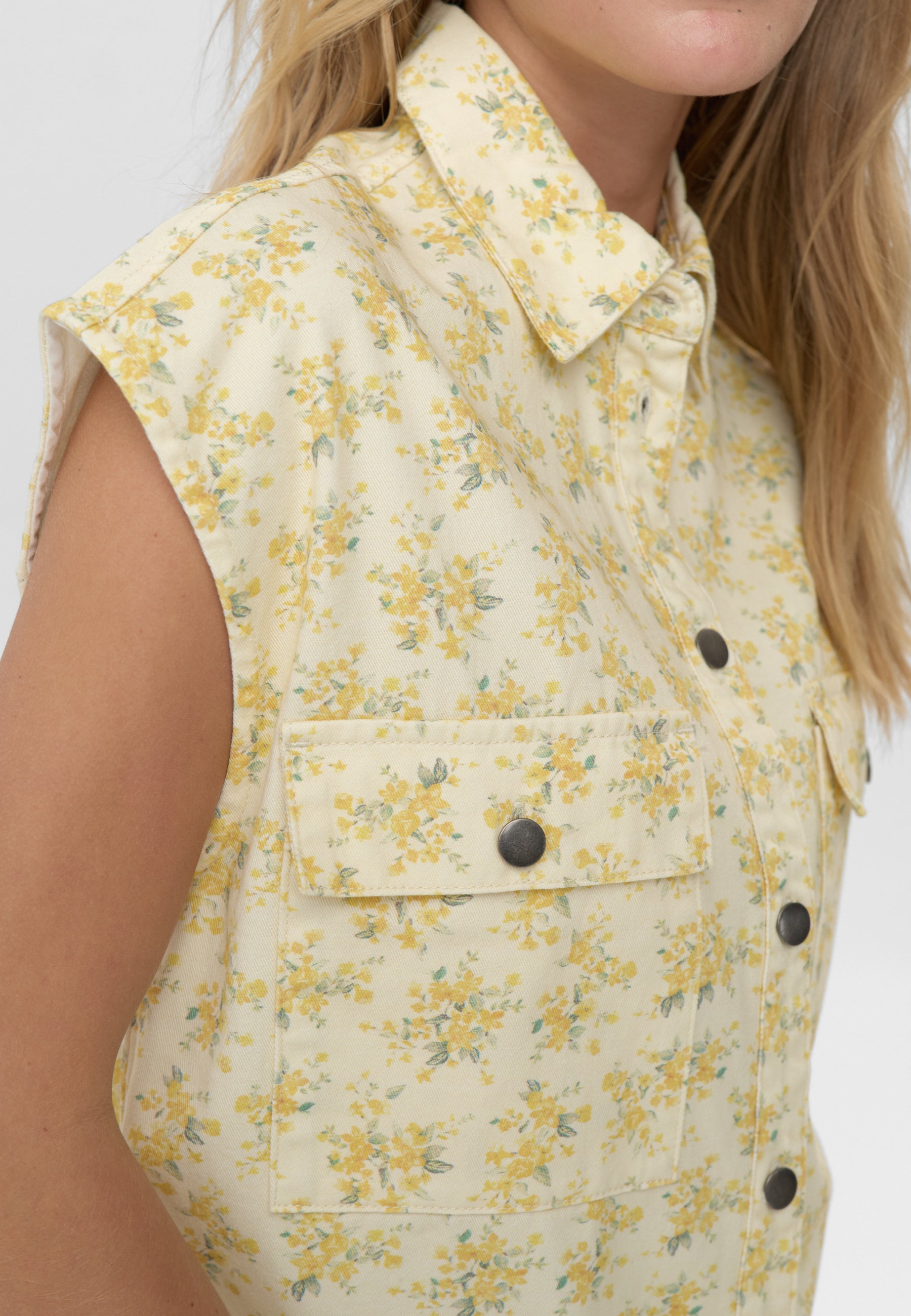 moves Alexa vest 4610 Waistcoat 0618 Wax Yellow
