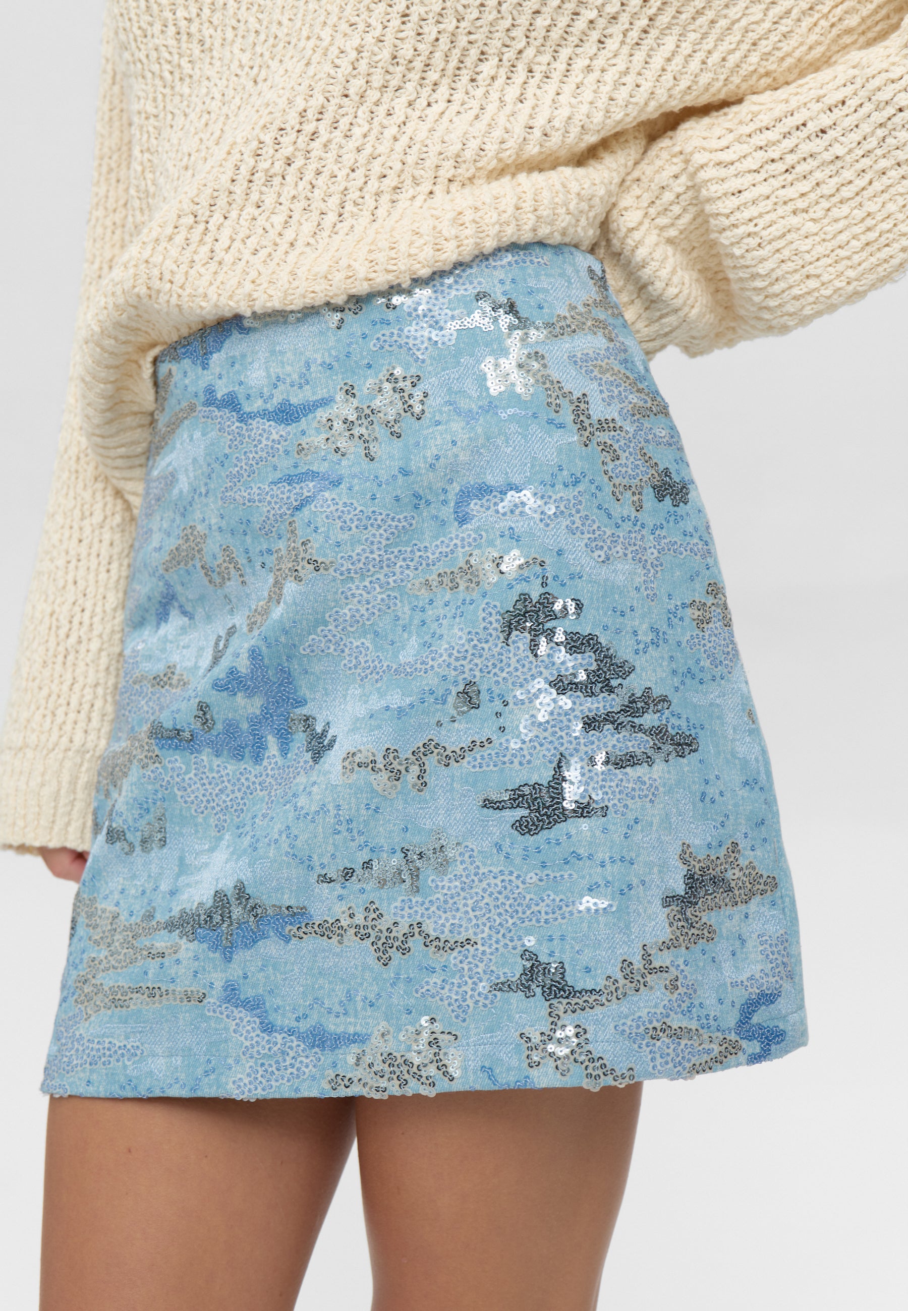 moves Saylor skirt 4615 Short Skirt 4005 Nantucket Breeze