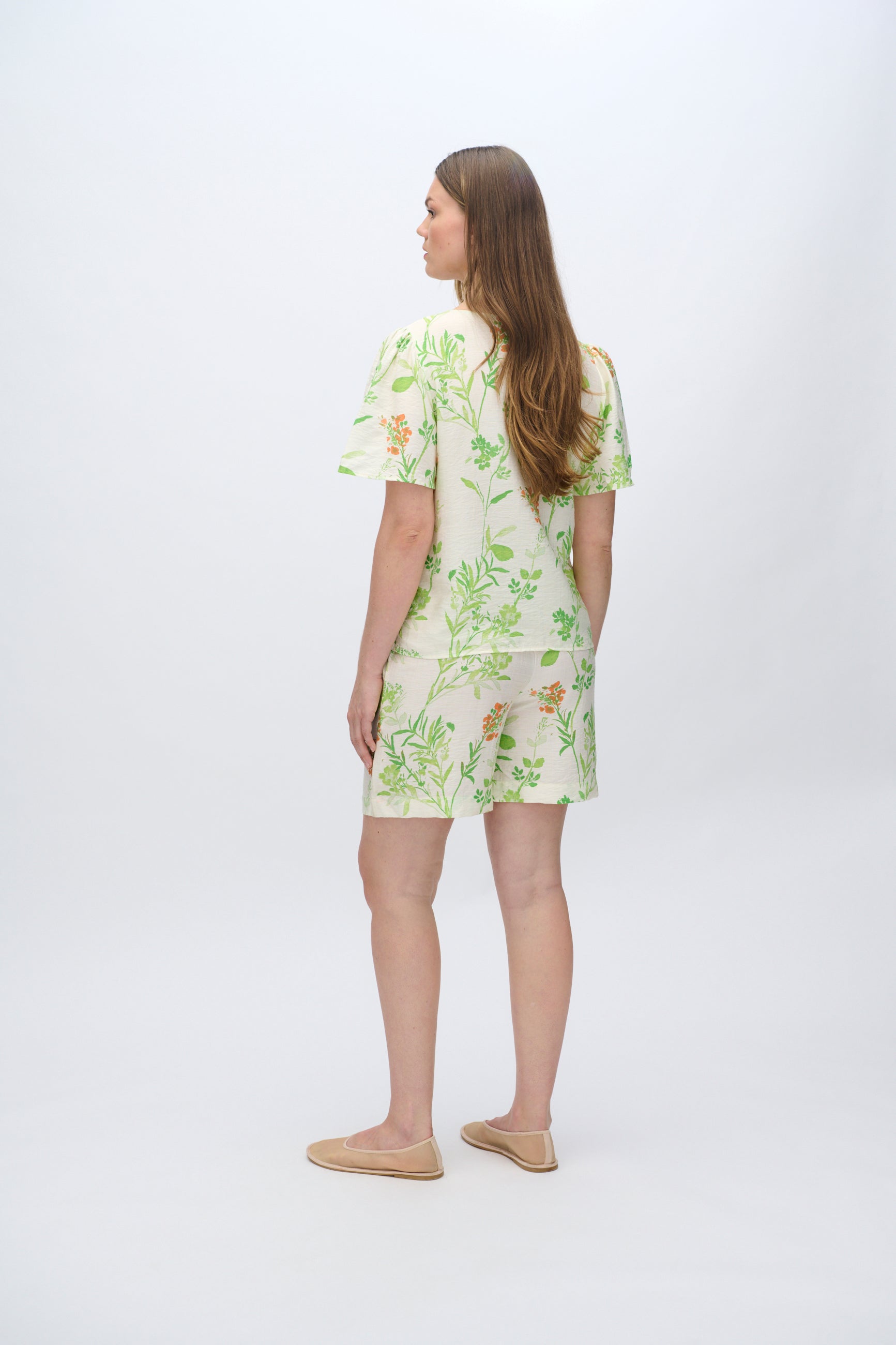moves Somaro short sleeved blouse 4289 Short Sleeved Blouse 004 Broken White